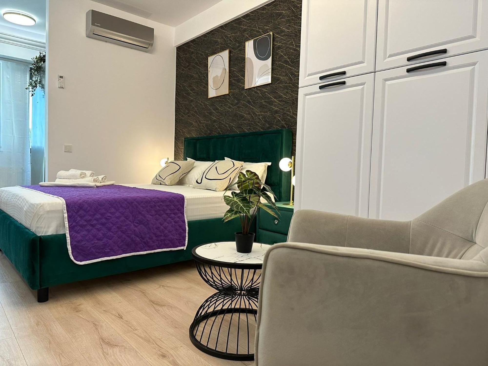 Appartamento Luxury Lazar Towers By Glam Story Iasi Esterno foto